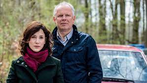 When inspector borowski and his colleague mila sahin enter the crime scene a little later, they are presented with a picture like in a gangster film borowski handles another twisted murder case. Tatort Folge 933 Borowski Und Der Himmel Uber Kiel Tatort Fans
