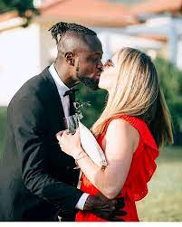 Born january 19, 1985) is an american soccer coach and retired professional player who is currently on the technical staff of major league soccer side sporting kansas city. Plug Salone Kei Kamara And His Beautiful Wife Facebook