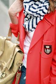 Pin Ot Polzovatelya Miranda Swank Na Doske My Style Krasnyj Pidzhak Modnye Stili Stil Preppi