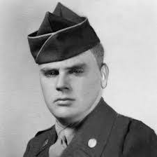 Lona Schmidt's Instagram, Twitter & Facebook