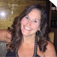 Donna Wolfson's Instagram, Twitter & Facebook