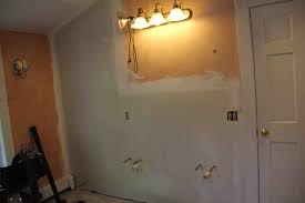 Ok Links To Suggestions For Painting Prep That Are Way Too Thorough Even For Me But Mentions Tsp And I Prepping Walls For Painting Old Wall Home Design Diy