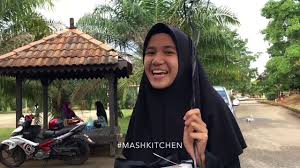 Skola plg bez in the universe~ Mashkitchen Birthday Surprise At Smk Sultanah Hajjah Kalsom Kuantan Pahang Youtube