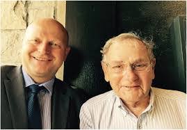 Robert Schwartz's Instagram, Twitter & Facebook