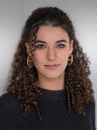 Monique Groen's Instagram, Twitter & Facebook