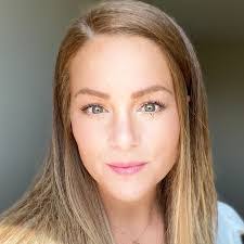 Brandi Wimmer's Instagram, Twitter & Facebook