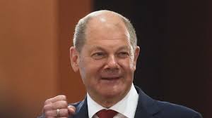 Söder auch in nrw immer deutlicher vor laschet. Spd Kanzlerkandidat Scholz Laviert Bei Entscheidender Frage Umfrage Zeigt In Deutliche Richtung Politik