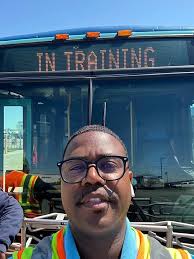 I go take my CDL test Monday! I can't wait. 😊