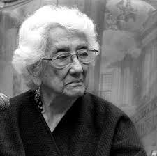 Hablemos Escritoras · Perfil de Escritora: Dolores Castro Varela