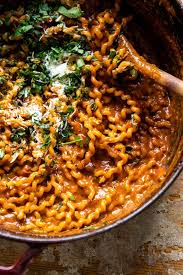 Roasted Red Pepper Alla Vodka Pasta With Cheesy Oregano Breadcrumbs Half Baked Harvest Recipe In 2020 Stuffed Peppers Vodka Pasta Pasta Dishes
