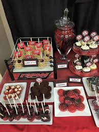 🥊knock yourself out and enjoy some yummy snacks and desserts 🥊👌🏼🎉 i created this simple and fun table. Wwe Birthday Party Decorating Ideas Novocom Top