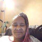 Carolyn Huitt's Instagram, Twitter & Facebook