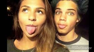 She is the youngest daughter of the portuguese singer rui bandeira, who represented portugal at the eurovision song contest 1999. Artur Dinis Salvador Massa Fresca Youtube