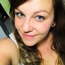 Monique May (schubertmonique)