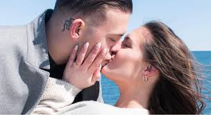 Shenyn Gale and Drew Stoner's Wedding Website