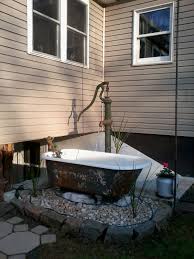 Pin Von Leah Rogers Auf Garden Favorites Alte Badewanne Badewanne Im Freien Badewanne Garten