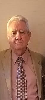 Help with evening out lighting in photo?