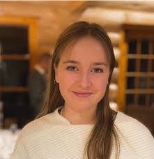 Geraldine Etienne's Instagram, Twitter & Facebook