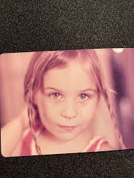 Aurora Cadena's Instagram, Twitter & Facebook