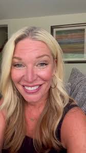 Stacey Boldt's Instagram, Twitter & Facebook