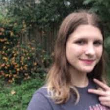 Rose Holtzworth (@ridiculousrose1)