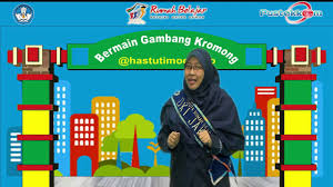 Bilahan gambang biasanya berjumlah 18 buah dengan ukuran yang berbeda agar mengeluarkan nada yang berbeda pula. Bermain Alat Musik Gambang Kromong Youtube