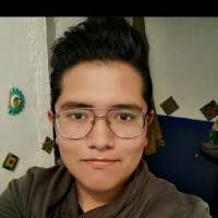 60+ perfiles de «Lua»