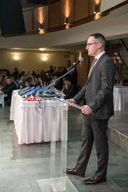 Για να είσαι πάντα μπροστά, ακολούθησε τον κόσμο του fthis.gr: H Olympos Ekopse Thn Pita Twn Ergazomenwn Kai Brabeyse Paragwgoys Kai Ma8htes Larissanet Gr