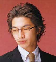 Asian men hairstyles are really different because those guys really braver from the others. Medium Asian Hair Style Spiky Layered Hair Style Brunette 9 Comments