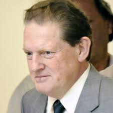 Smith disputes order that he pay for funerals