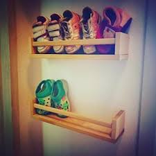 10 Tipps Tricks Fur Ein Aufgeraumtes Kinderzimmer Kinder Zimmer Schuhregal Ikea Kinderzimmer