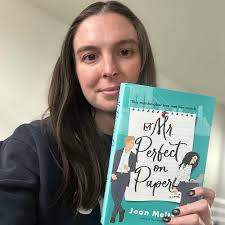 Happy pub day to Last Resort by Andrew Lipstein! This book is a little  outside my comfort zone, and my thoughts