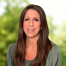 Melissa Gann's Instagram, Twitter & Facebook