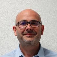 40+ perfiles de «Bovis»