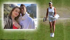 The world no.5 from ukraine publically consoled the frenchman when he broke down in tears after going out in the. Elina Svitolina Und Gael Monfils Geben Verlobung Bekannt