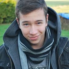 Dylan Couturier (@DylanCouturier)