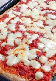 Una pizza in teglia come quella della pizzeria, dal fondo croccante ma soffice e morbida, digeribile e soprattutto gustosissima. Pizza Integrale Fatta In Casa Spadellatissima