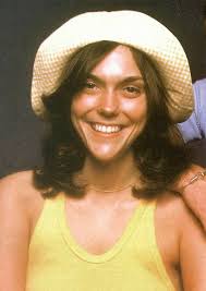 Karen sings 'The Angel in the Christmas Play' along with Kristy McNichol  and Georgia Engel, as part of the 1978 Christmas Portrait TV Special. It  appears they had a lot of fun