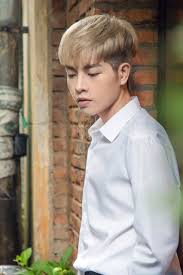 Nhiều ngành dịch vụ đang chịu tổn thất do corona virus gây ra. Pose Bá»' Ruá»™t Cá»§a Ä'á»©c Phuc Toi Sáº½ Tá»'ng Cá»• Con Ra Ngoai Ä'Æ°á»ng Náº¿u Ná»•i Mau Sao