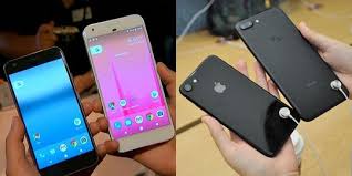Maybe you would like to learn more about one of these? Anda Lebih Cocok Smartphone Ukuran Besar Atau Kecil Cari Tahu Yuk Merdeka Com