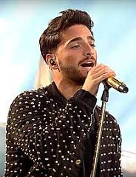 Juan luis londoño arias (born 28 january 1994), known professionally as maluma, is a colombian singer, songwriter, and actor signed to sony music colombia, sony latin and fox music. Maluma Wikipedia
