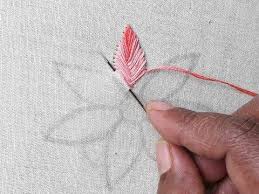 Hand Embroidery Beautiful Easy Flower Design Youtube Embroidery Flowers Pattern Flower Embroidery Designs Embroidery Stitches Tutorial