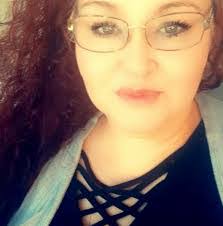 Kay Betts's Instagram, Twitter & Facebook