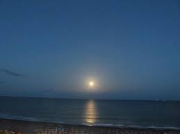 Vinyl, 7, single, 45 rpm, mono. Wie Der Mond Von Wanne Eickel Bild Von Hotel Isabel Torremolinos Tripadvisor