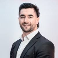 Kevin Lemon's Instagram, Twitter & Facebook