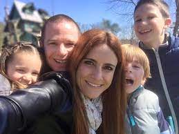 Ricardo anaya cortés (naucalpan de juárez, estado de méxico, 25 de febrero de 1979) es un en los últimos 14 años y de la mano del presidente del pan, ricardo anaya cortés, su familia política. Feliz Domingo Familiar Ricardo Anaya Cortes Facebook