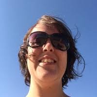 Jeri Randall's Instagram, Twitter & Facebook