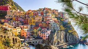 Geographical and historical treatment of italy, including maps and a survey of its people, economy, and government. Corona Italien Urlaub Einreise Inzidenz Zonen Risikogebiet Die Aktuellen Corona Regeln Fur Urlaub In Italien 2021 Sudwest Presse Online