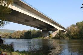#randersacker | 2.5k persone lo hanno visto. Mainbrucke Randersacker Randersacker 1964 Structurae