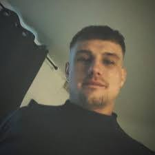 Jason Baxter's Instagram, Twitter & Facebook